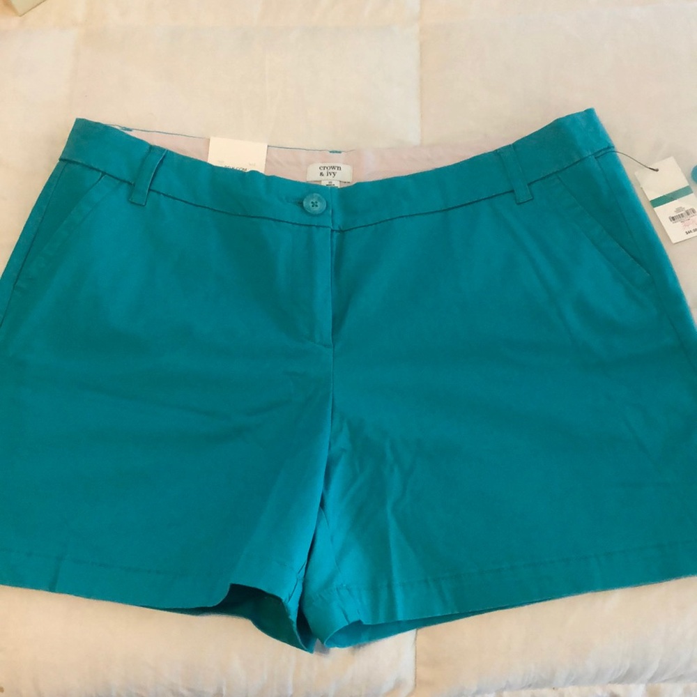 Crown and Ivy Shorts